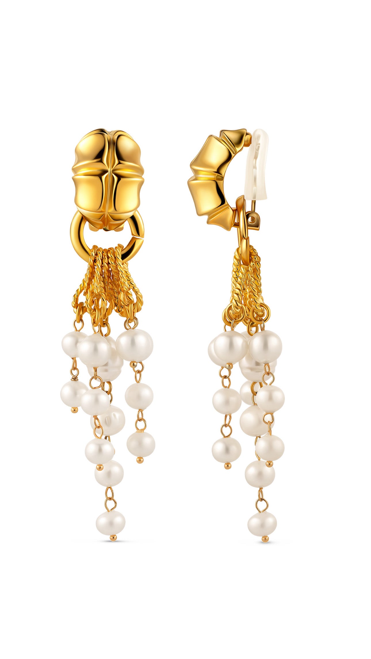 Gold earrings with pearl